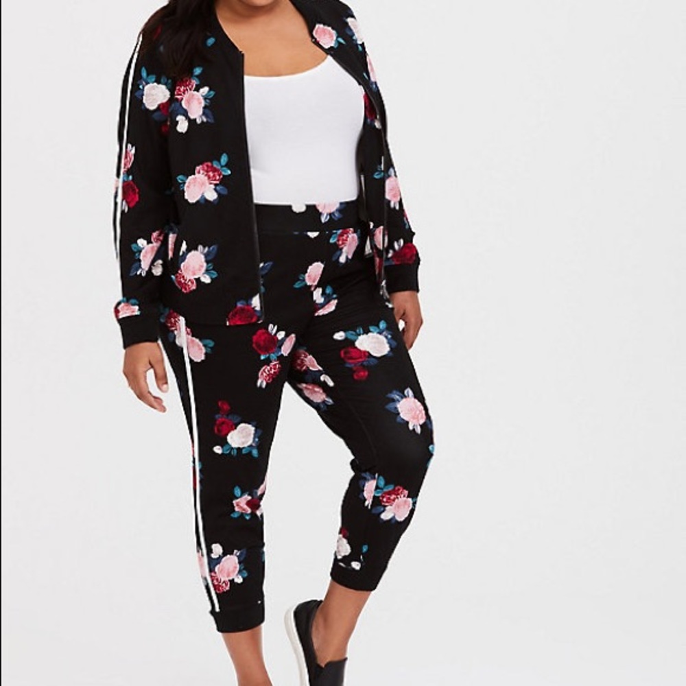 Torrid Flower Pattern Tracksuit